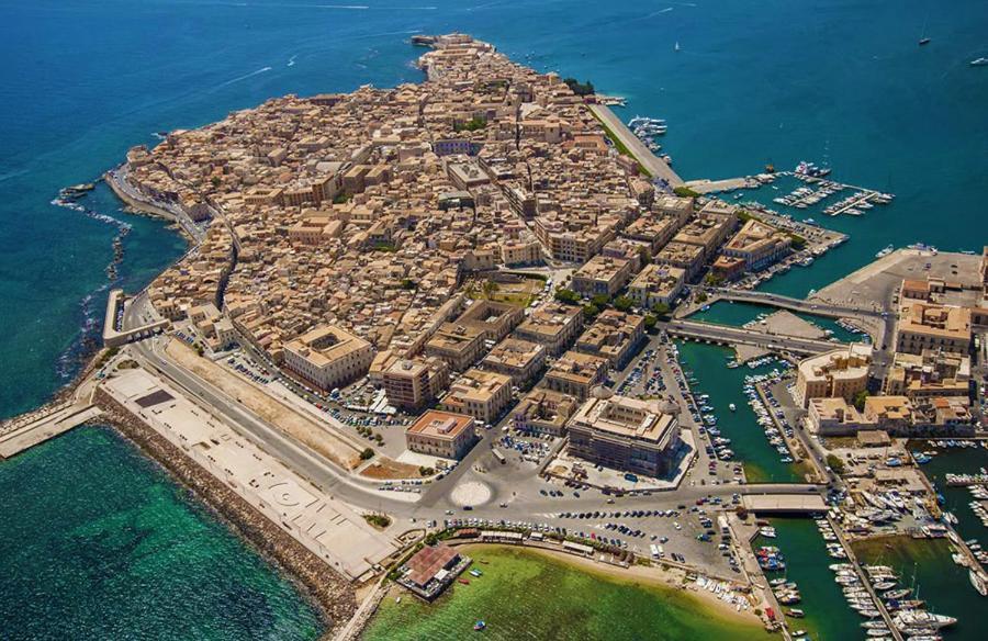 Apartament Terrazza Dei Mori - Seaview Terrace In Ortigia Syrakuzy Zewnętrze zdjęcie