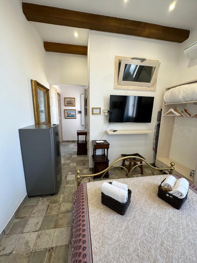 Apartament Terrazza Dei Mori - Seaview Terrace In Ortigia Syrakuzy Zewnętrze zdjęcie