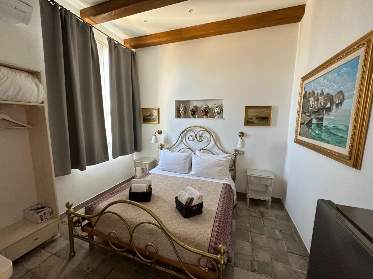 Apartament Terrazza Dei Mori - Seaview Terrace In Ortigia Syrakuzy Zewnętrze zdjęcie